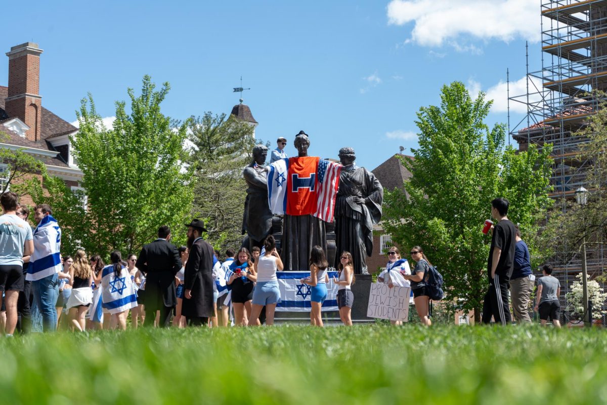 Jewish students and families talk, sing and dance at Alma Mater for a gathering of Jewish pride on Tuesday, 3:00 pm
